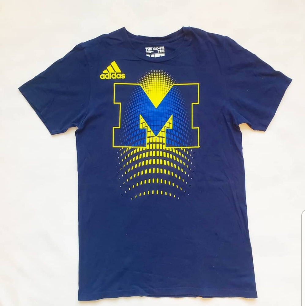 Adidas Tshirt